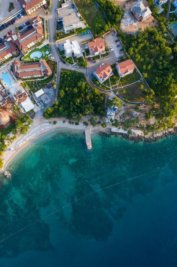 Apartman Rova *