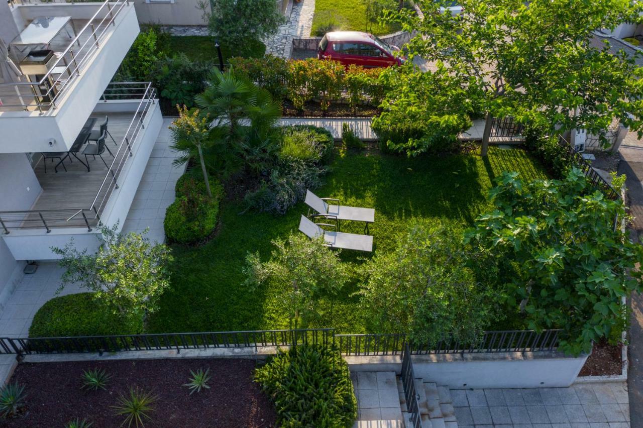 Apartment Rova *